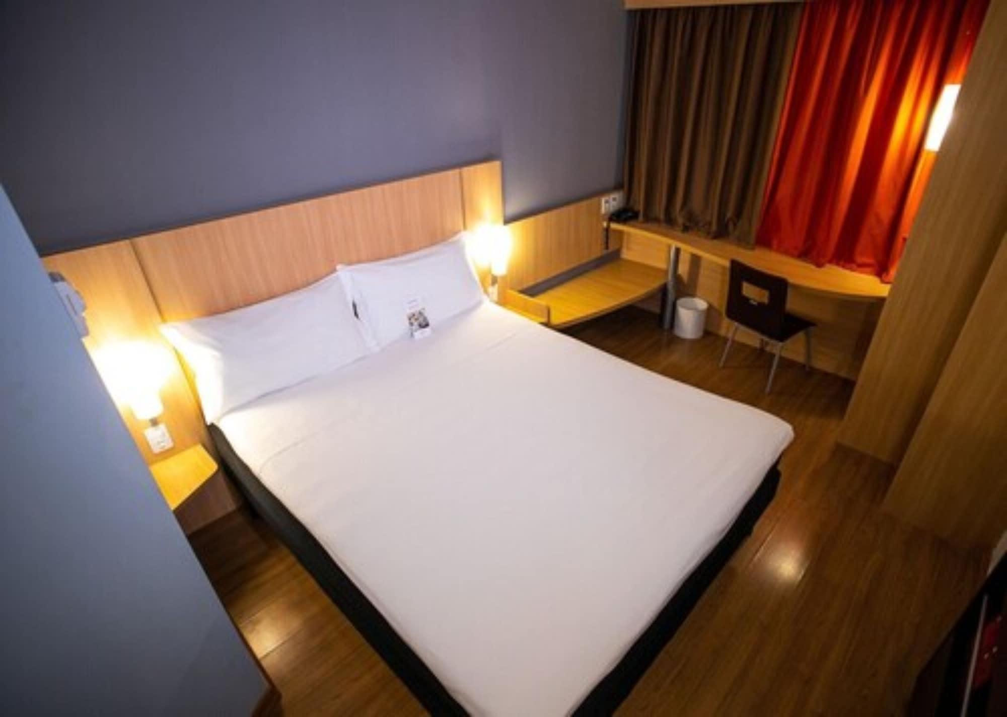 Ibis Petrolina Hotell Exteriör bild